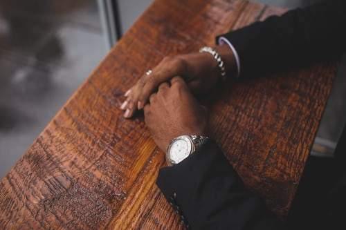 Guía para el hombre sobre relojes de vestir y casuales